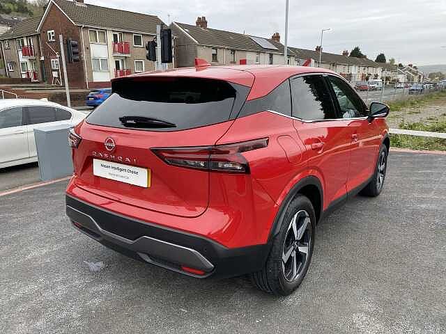 Nissan Qashqai Hatchback 1.3 DiG-T MHEV 140 N-Connecta 5dr