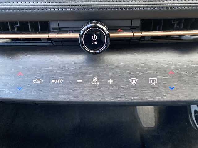 Nissan Ariya 63kWh Advance 160kW 5dr