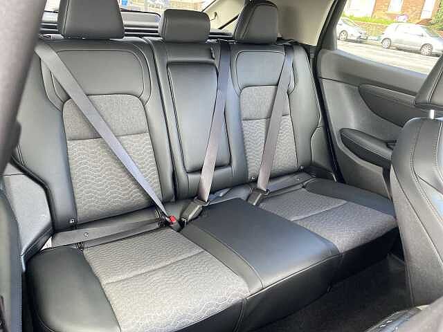 Nissan Ariya 63kWh Advance 160kW 5dr