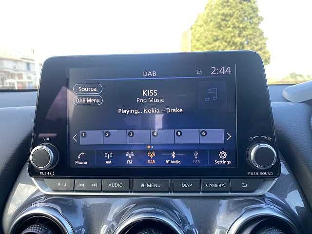 Nissan Juke Hatchback 1.0 DiG-T N-Connecta 5dr