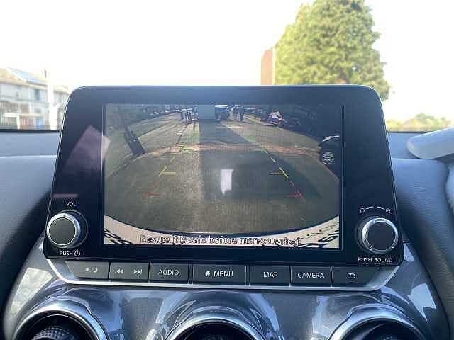 Nissan Juke Hatchback 1.0 DiG-T N-Connecta 5dr