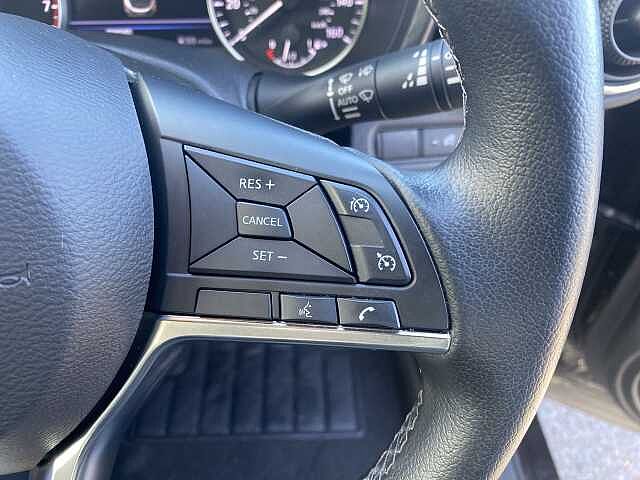 Nissan Juke Hatchback 1.0 DiG-T N-Connecta 5dr