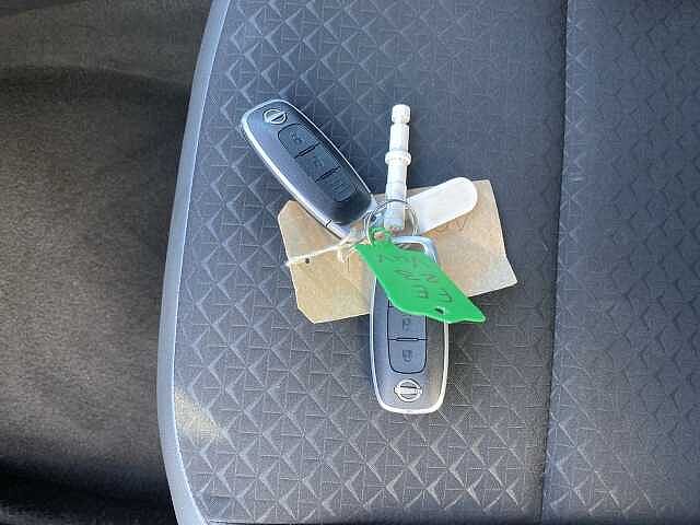 Nissan Juke Hatchback 1.0 DiG-T N-Connecta 5dr