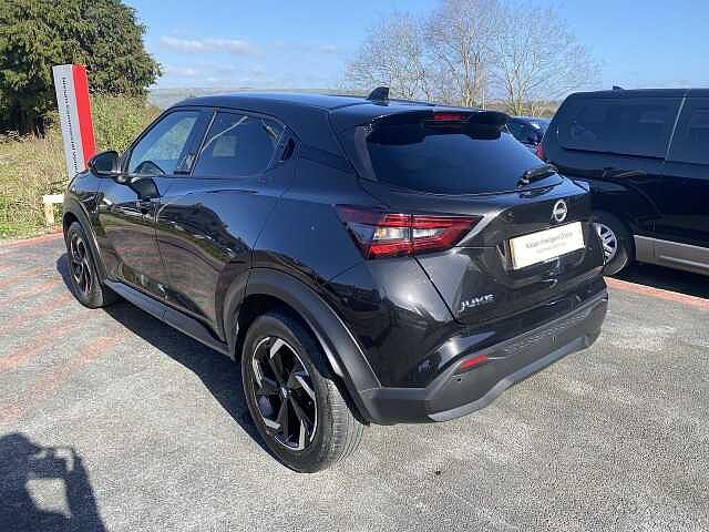 Nissan Juke Hatchback 1.0 DiG-T N-Connecta 5dr