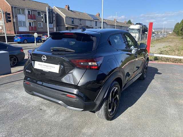 Nissan Juke Hatchback 1.0 DiG-T N-Connecta 5dr