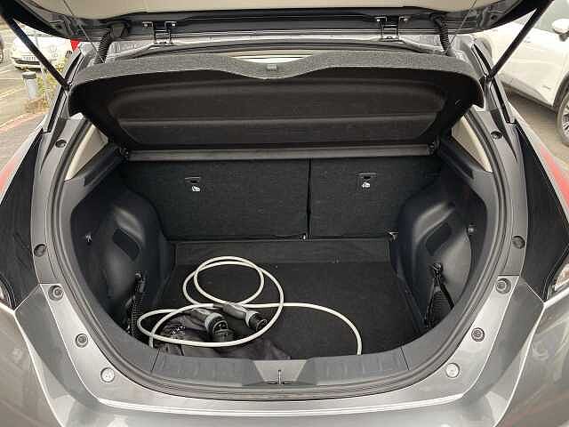 Nissan Leaf Hatchback 110kW N-Connecta 39kWh 5dr Auto