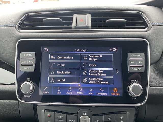 Nissan Leaf Hatchback 110kW N-Connecta 39kWh 5dr Auto