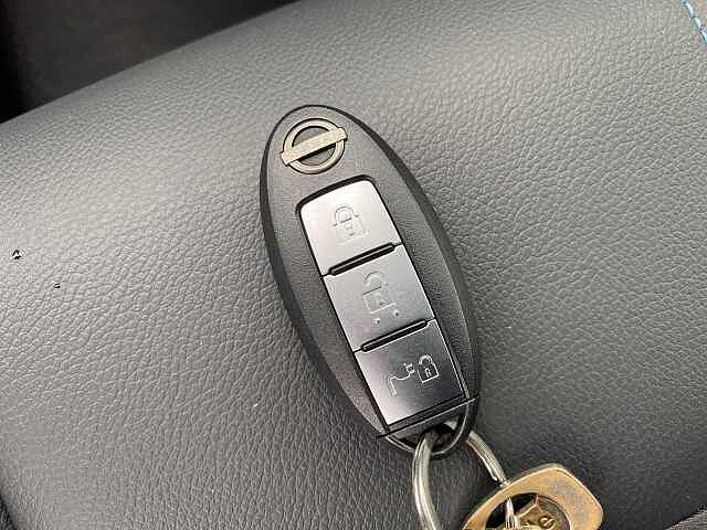 Nissan Leaf Hatchback 110kW N-Connecta 39kWh 5dr Auto