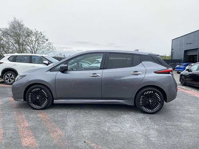 Nissan Leaf Hatchback 110kW N-Connecta 39kWh 5dr Auto