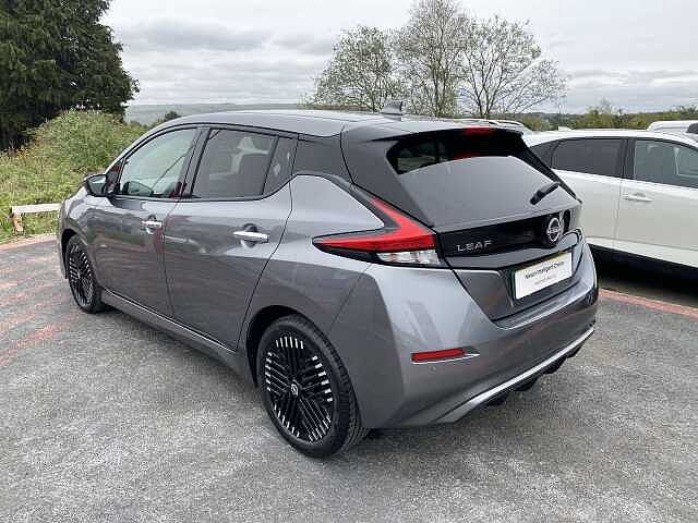 Nissan Leaf Hatchback 110kW N-Connecta 39kWh 5dr Auto