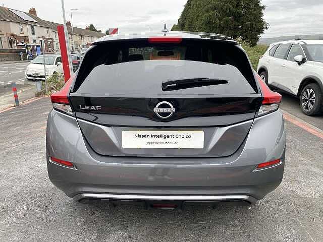 Nissan Leaf Hatchback 110kW N-Connecta 39kWh 5dr Auto