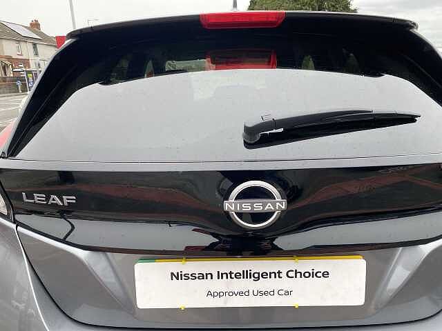 Nissan Leaf Hatchback 110kW N-Connecta 39kWh 5dr Auto