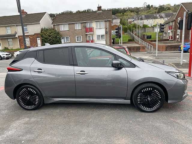 Nissan Leaf Hatchback 110kW N-Connecta 39kWh 5dr Auto