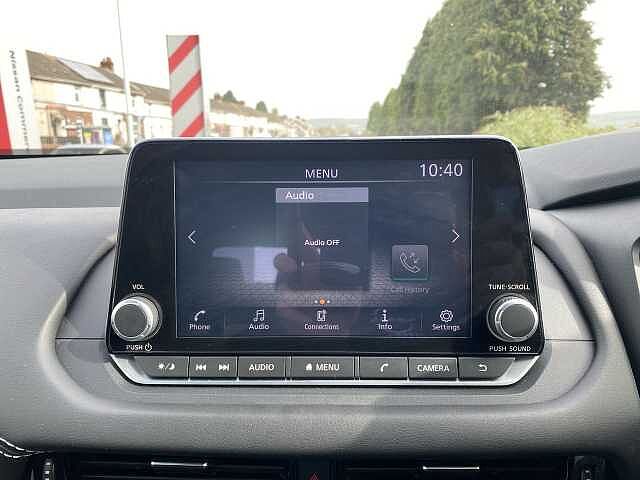 Nissan Qashqai Hatchback 1.3 DiG-T MHEV 140 Acenta Premium 5dr