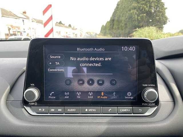 Nissan Qashqai Hatchback 1.3 DiG-T MHEV 140 Acenta Premium 5dr