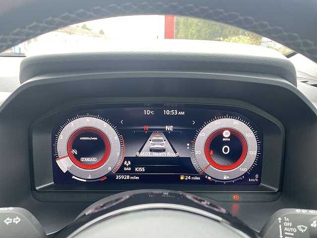 Nissan Qashqai Hatchback 1.3 DiG-T MHEV 140 N-Connecta 5dr