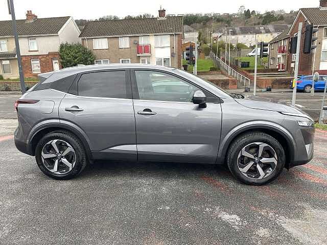 Nissan Qashqai Hatchback 1.3 DiG-T MHEV 140 N-Connecta 5dr